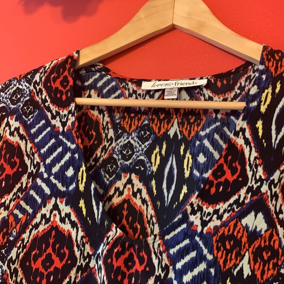 lovers + friends Ikat Pattern Blouse - Picture 8 of 11